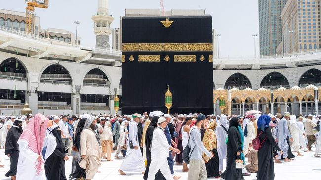 Pemerintah Arab Saudi Resmi Melarang Anak-Anak Ikut Ibadah Haji 2025, Ini Alasannya...