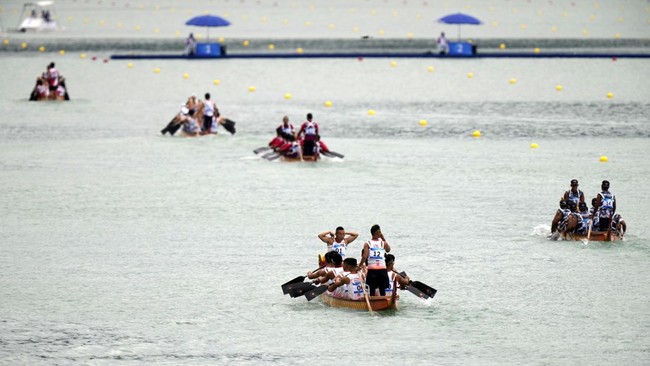 Berikut klasemen Asian Games 2023 usai Indonesia merebut medali emas dan perak di cabang olahraga dragon boat, Jumat (6/10) pagi.