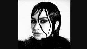 Perubahan Penuh Ambisi Demi Lovato dalam REVAMPED