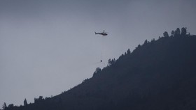 Disiram 215 Ribu Liter Air, Kebakaran Gunung Lawu Mulai Padam