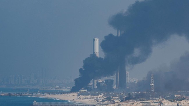 Para ahli menyebut platform media sosial X alias Twitter milik Elon Musk memperburuk suasana konflik Israel-Palestina lewat propaganda.