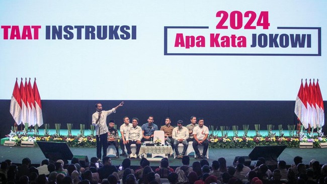 Presiden Joko Widodo menghadiri dua acara relawan berbeda pada Sabtu (7/10) ini, yaitu relawan Alap-alap dan relawan Samawi.