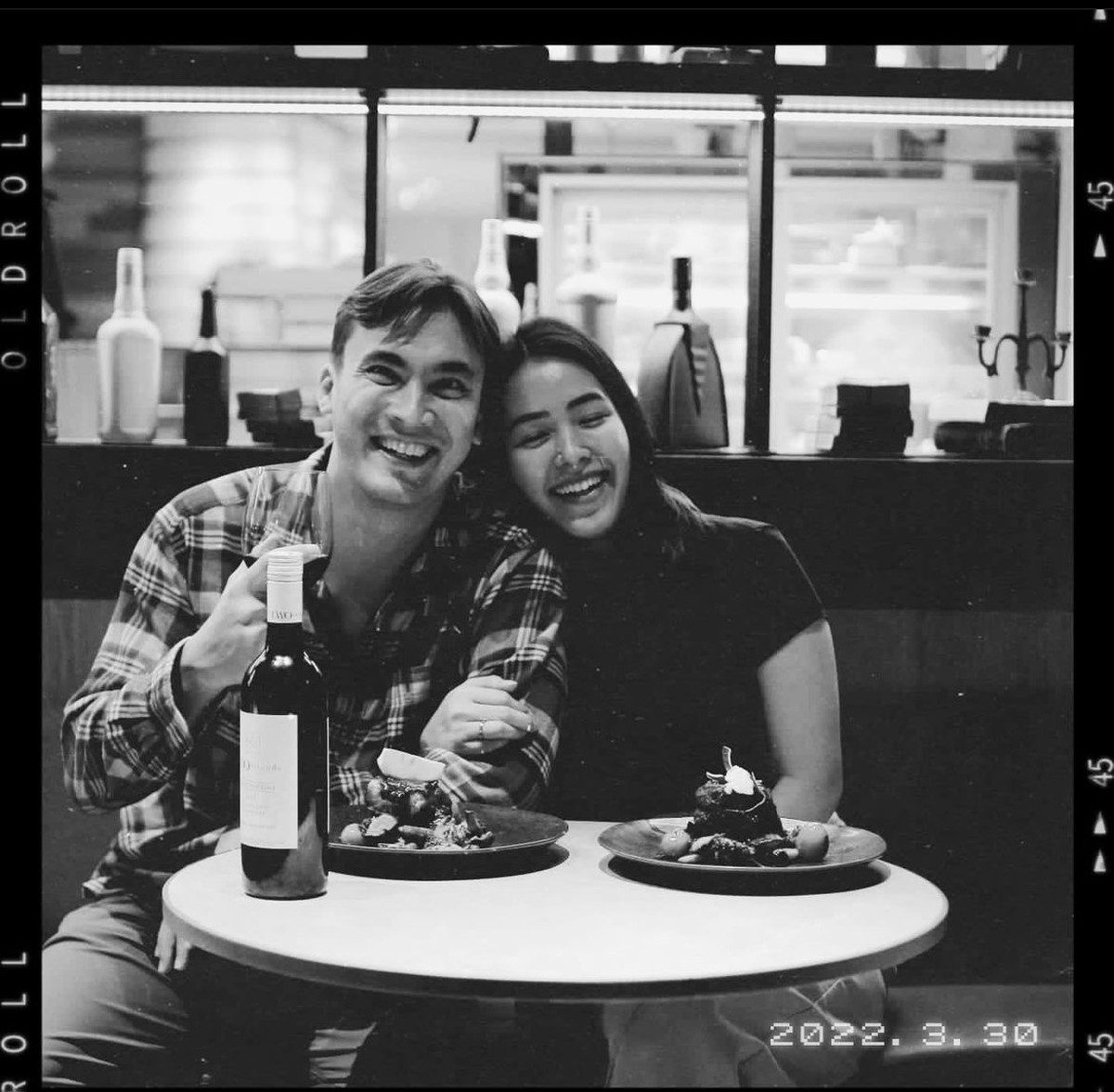 Rujuk&excl; Intip Lagi Momen Mesra Lady Nayoan dan Rendy Kjaernett Saat Kulineran