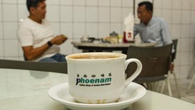 FOTO: Secangkir Kopi Legendaris dari Sudut Makassar