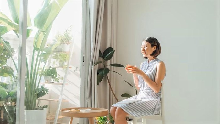 Meski Sederhana, 5 Cara Ini Bisa Membuatmu Lebih Bahagia Sebagai Introvert