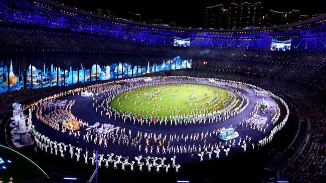 Asian Games 2023 di Hangzhou, China, resmi ditutup dalam upacara di Stadion Hangzhou Olympic Sport Center, Minggu (8/10) malam.