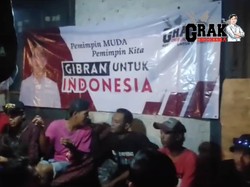 Relawan Grak Indonesia Sosialisasikan Gibran ke Kelompok Pengamen di Bogor