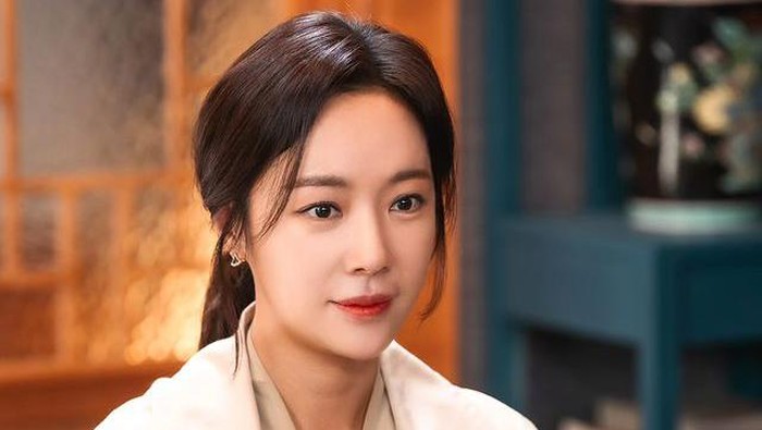 Aktris Korea Hwang Jung Eum Dikonfirmasi Berpacaran dengan Pemain Basket
