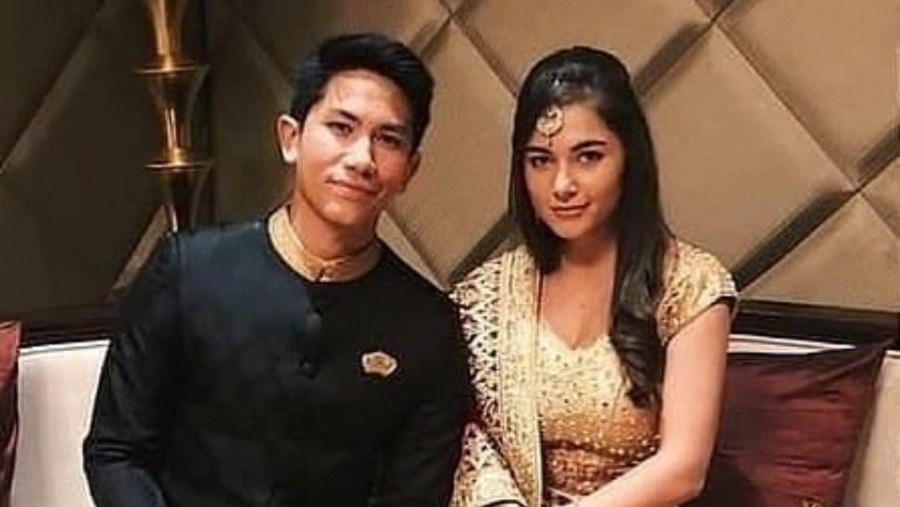 Pangeran Mateen dan Anisha Rosnah Pangeran Mateen dan Anisha Rosnah