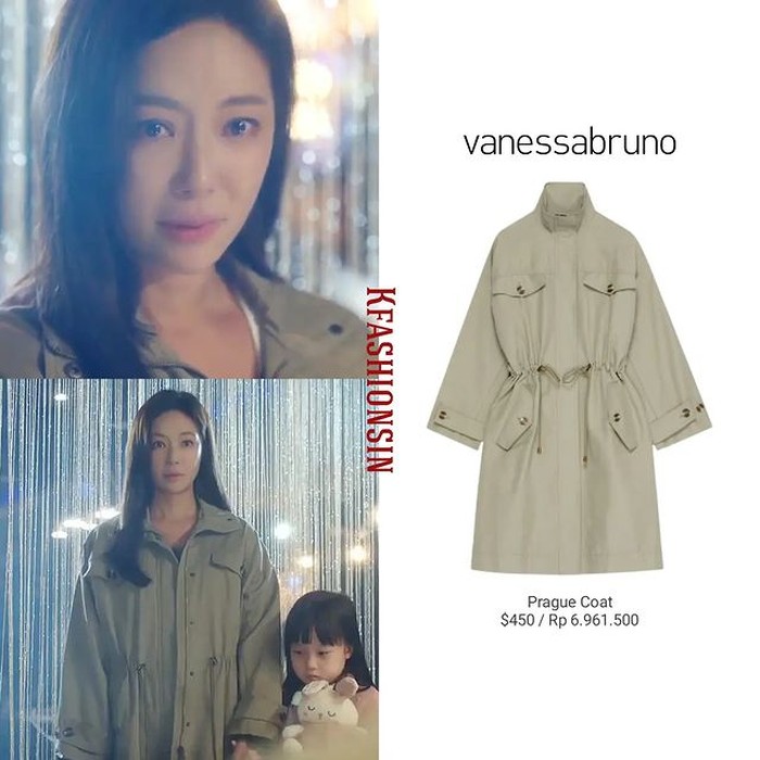 Sekilas memang mantel ini terlihat sederhana. Namun jangan salah, mantel merek VANESSABRUNO ini dibanderol dengan harga sebesar Rp6,9 juta, lho!/ Foto: instagram.com/kfashionsin