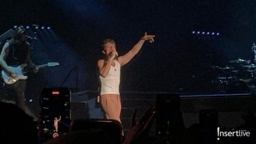 img-title Charlie Puth Manggung di Ancol, Pakai Singlet hingga Bahas Kemacetan