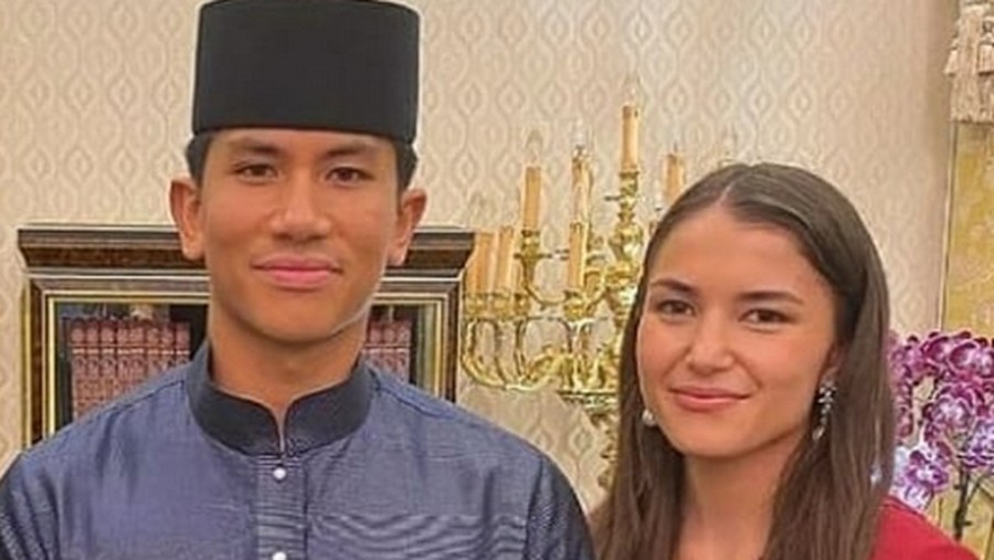Pangeran Abdul Mateen & Anisha Rosnah