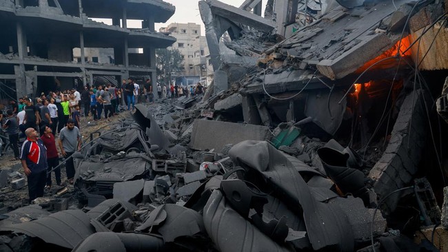 Israel Terus Gempur Gaza Korban Tewas 687 Orang 