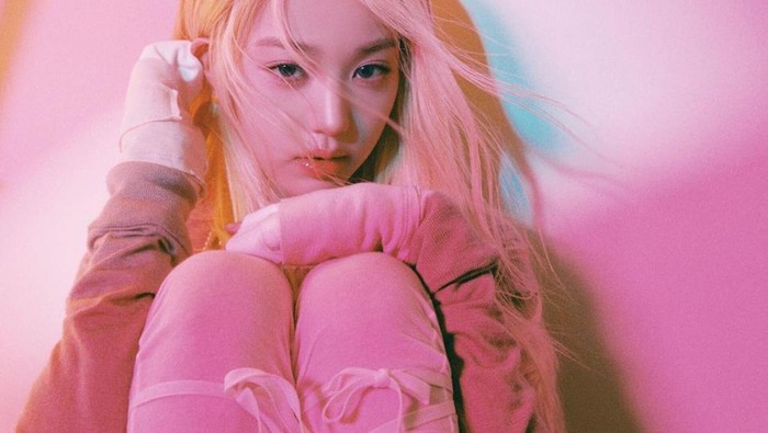 Idol K-Pop Perempuan Generasi 4 yang Sukses Kejutkan Publik dengan Rambut Blonde