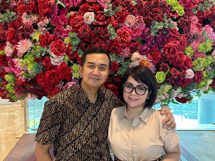 7 Potret Joy Tobing & Suami Anggota TNI Setelah 2 Tahun Menikah, Makin Mesra Bun