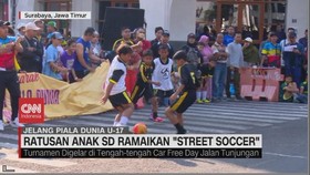 VIDEO: Ratusan Anak SD Ramaikan Street Soccer