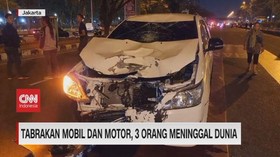 VIDEO: Tabrakan Mobil Dan Motor, 3 Orang Meninggal Dunia