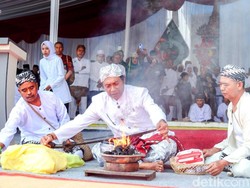 Melihat Tradisi Nyangku di Panjalu Ciamis
