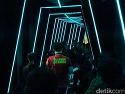 Kepala Dini Ternyata Dipukul Botol 2 Kali Saat Berada di Lift