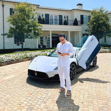 7 Potret Feisal Hamka Anak Jusuf Hamka Bos Jalan Tol yang Hidup Mewah