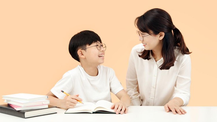 Ilustrasi Anak Pakai Kacamata Ilustrasi Anak Pakai Kacamata