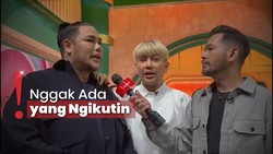 img-title Caren Delano Tak Masalah Disebut Mirip Ivan Gunawan usai Operasi Plastik