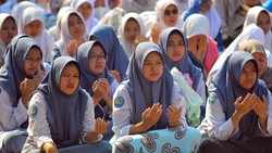 Bacaan Doa Sholat Istisqa (Minta Hujan) dan Tata Cara yang Dianjurkan Kemenag