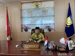 Begini Suasana Kantor Maruf Amin di Papua dengan Pemandangan Pantai