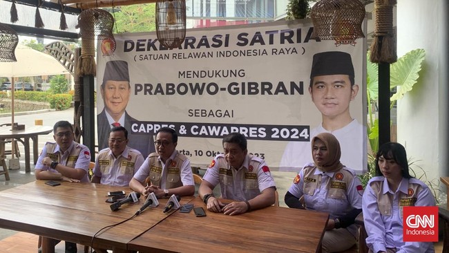 Terbaru pada hari ini, organisasi sayap partai Gerindra, Satria, mendeklarasikan dukungannya agar Prabowo memilih Gibran sebagai bacawapres di 2024.