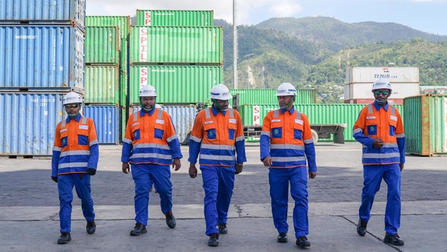 Dalam mewujudkan kegiatan operasional yang aman dan efektif, SPTP menunjuk 48 orang pekerja operasional sebagai 'Safety Champion'.