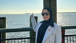 Diundang di Ultah Hotman Paris, Putri Ariani Dulu Pernah Dibayar Pakai Beras