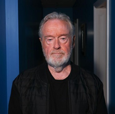 Ridley Scott Kritik 'Joker' Terlalu Rayakan Kekerasan, Meski Kagum Akting Joaquin Phoenix