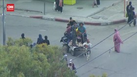 VIDEO: Momen Warga Gaza Mengungsi Imbas Perang Israel-Palestina