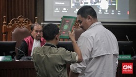 FOTO: Dito Ariotedjo Jadi Saksi Sidang Korupsi BTS