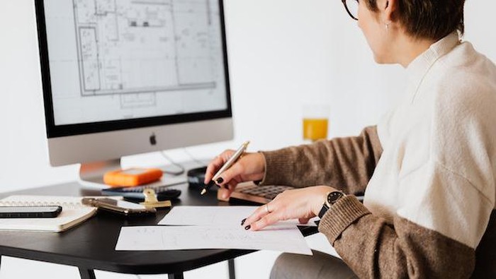 Ilustrasi bekerja / Foto: Pexels.com/Karolina Grabowska