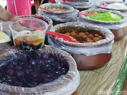 Warna-warni Jenang Candil Blitar yang Menggugah Selera, Cobain Yuk!