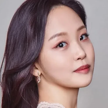 YouTuber Penyintas Pyo Ye Rim Meninggal Dunia, Diduga Bunuh Diri