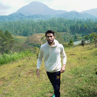 Terpopuler: Sabda Ahessa Lepas Kehidupan Malam vs Isi Ceramah Quraish Shihab