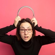 Selera Musik 'Mentok' di Usia 30-an? Ternyata Ini Penyebabnya!