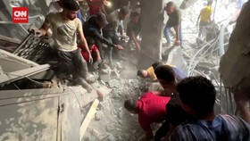 VIDEO: Khan Younis Di Gaza Bak Kuburan Massal Usai Dihantam Israel