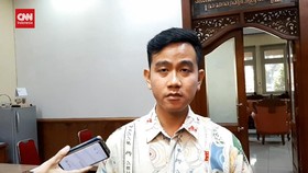 VIDEO: Gibran: Aku dukung Emil Cawapres, Ganteng Pinter Jenius