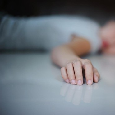 Viral Video Detik-detik Seorang Ibu Meninggal di Pelukan Sang Putri