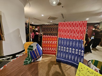 Amboi! Indah Pesona Tenun Karya Bunda-bunda Sumba Barat Daya di Jakarta