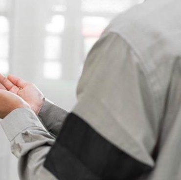 Doa Malam Nisfu Syaban 2024: Arab, Latin dan Artinya