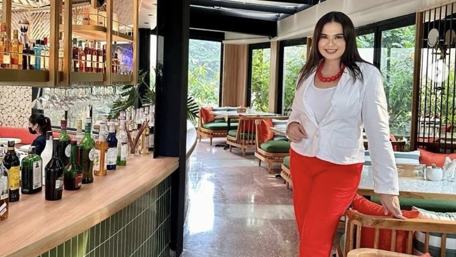 Catherine Wilson Hobi Makan Bareng Keluarga dan Sahabat, Intip Momennya Catherine Wilson Hobi Makan Bareng Keluarga dan Sahabat, Intip Momennya