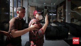 Direktur Kementan Anak Buah SYL Tiba di Gedung KPK