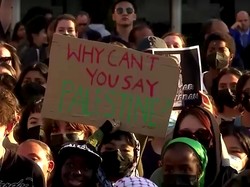 Adu Unjuk Rasa Siswa Pro-Palestina dan Pro-Israel di Columbia University