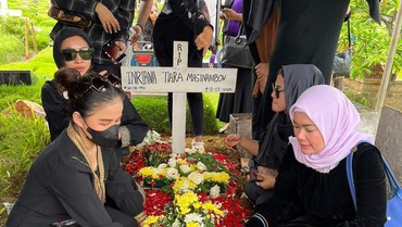 img-title Ini Penyebab Edi Darmawan Tak Hadir di Pemakaman Tiara Agnesia, Ternyata ...