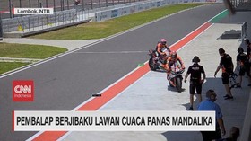 VIDEO: Pembalap Berjibaku Lawan Cuaca Panas Mandalika