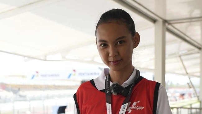 MotoGP Mandalika 2023 tidak hanya menjadi ajang balap motor bergengsi, tetapi juga menjadi kesempatan bagi tenaga kerja lokal untuk mendapatkan pekerjaan.